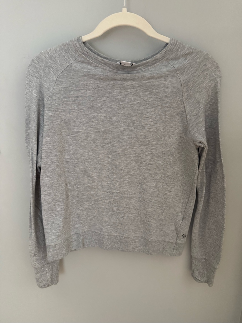 Athleta girl Light Gray girl’s Crewneck Sweater size 12